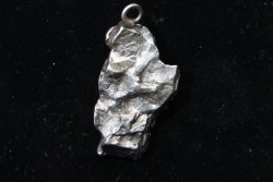 Météorite (PENDENTIF) Campo del Cielo