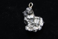 Météorite (PENDENTIF) Campo del Cielo
