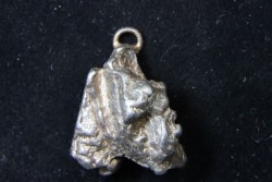 Météorite (PENDENTIF) Campo del Cielo