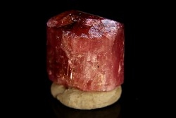 Tourmaline  rubellite - Pala, Californie - USA