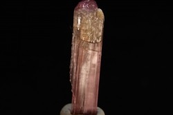 Tourmaline  rubellite - Pala, Californie - USA