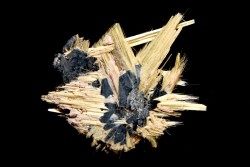 Rutile and Hematite - Novo Horizonte, Bahia, Brasil