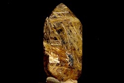 beau Quartz naturel avec inclusion de rutiles  Bresil