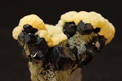 prehnite with andradite garnet - Diakon, Kayes, Mali