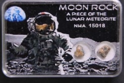 Météorite: Lunar bréche feldspath - NWA 15018