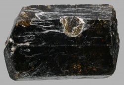 Tourmaline DRAVITE biterminé du Népal