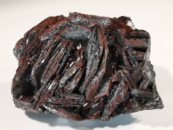 Hematite - mine de Faucogney  Saphoz, haute Saone, France