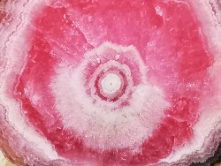 Rhodochrosite  Mina Capillitas, Andalgala, ARGENTINE