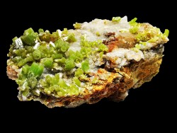 Pyromorphite  - mine Daoping, guangxi province, CHINE