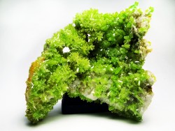 Pyromorphite  - mine Daoping, guangxi province, CHINA