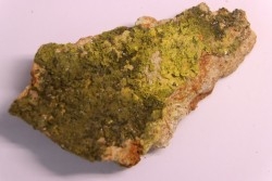 Pyromorphite and Crocoite  Fillon "Le Cantonnier", NONTRON (24) FRANCE