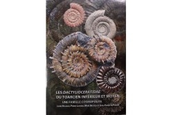 RULLEAU& alii  Les Dactylioceratidae du Toarcien inférieur et moyen: Une famille cosmopolite   245 pages  2013