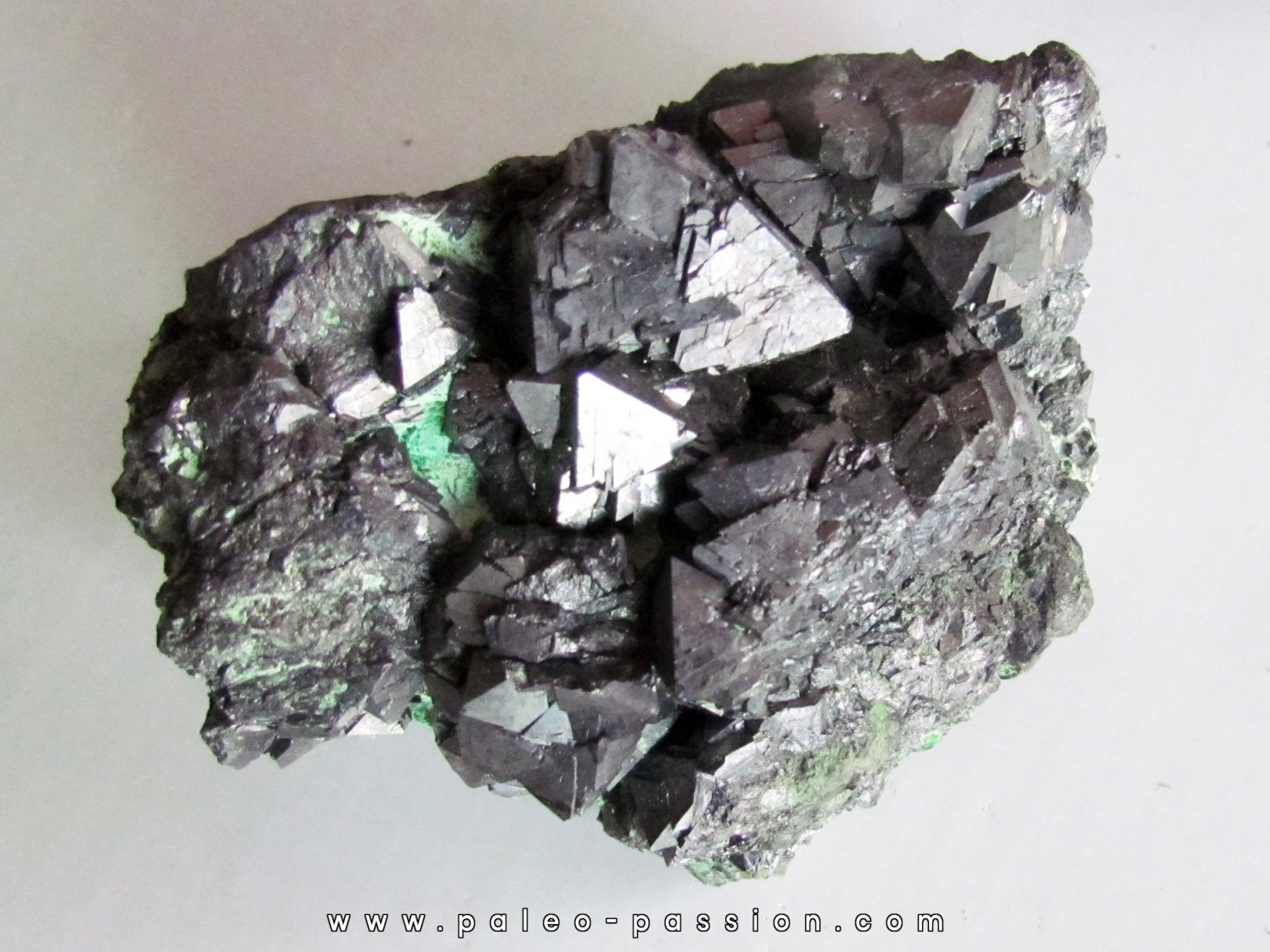 Gersdorffite - Bou Azzer Maroc (6) Gersdorffite - Bou Azzer Maroc (6)