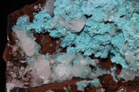 Hemimorphite on rosatite  ojuela mine, Mapimi, Mapimi, Durango, Mexico