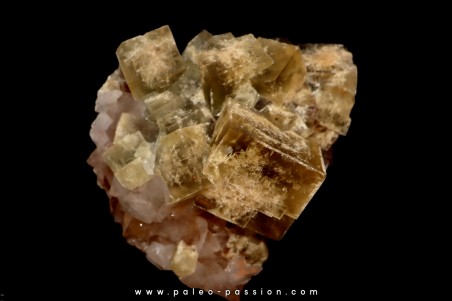 fluorine on quartz  Le Burc - FRANCE